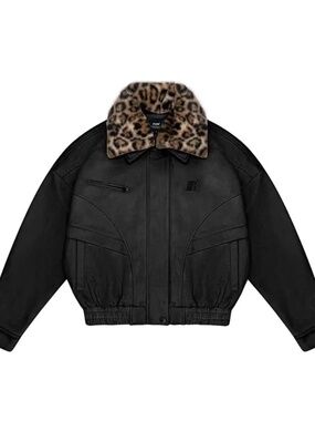 FDR Barn Jacket with Detachable leopard Collar size Large